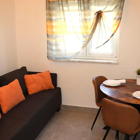 A 2 With Terrace Garden And Sea View * Barbat na Rabu
