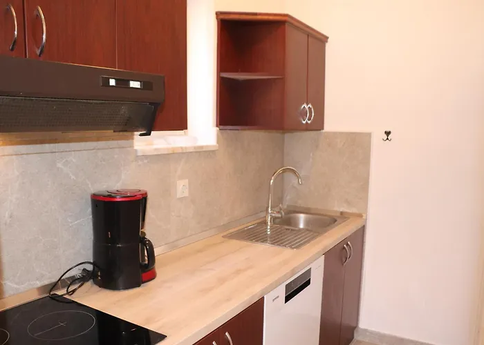 A 2 With Terrace Garden And Sea View بيت للعطل Barbat na Rabu