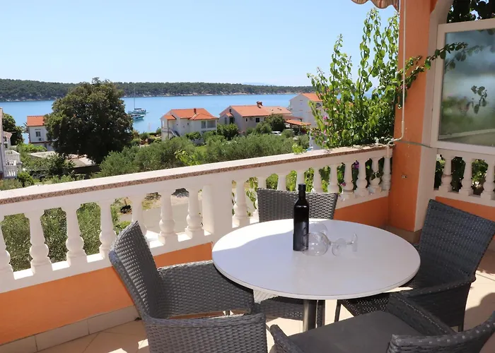 بيت للعطل A 2 With Terrace Garden And Sea View *