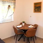 Сasa de vacaciones A 2 With Terrace Garden And Sea View