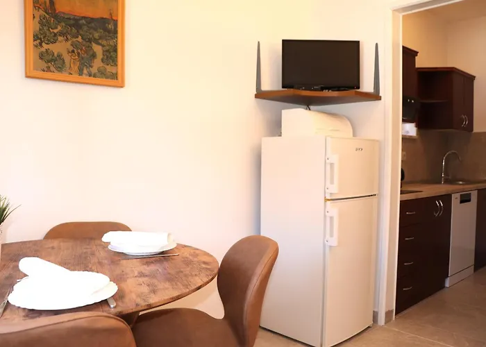 Дом отдыха A 2 With Terrace Garden And Sea View Barbat na Rabu