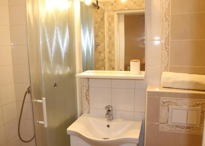Сasa de vacaciones A 2 With Terrace Garden And Sea View Barbat na Rabu